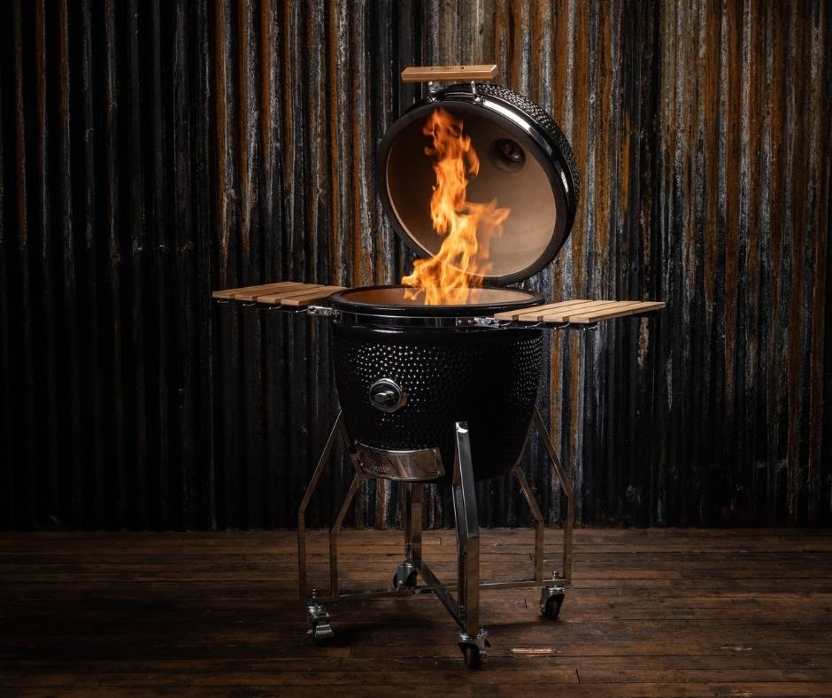 gratar kamado premium cu baza si laterale